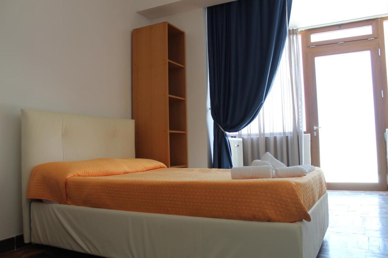 B&B Palazzo Manfredi Vieste, Fronte Mare Con Parcheggio エクステリア 写真