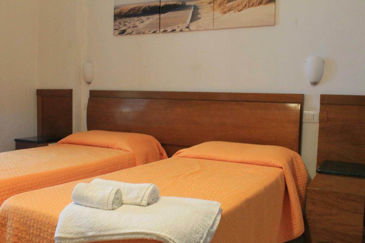 B&B Palazzo Manfredi Vieste, Fronte Mare Con Parcheggio エクステリア 写真